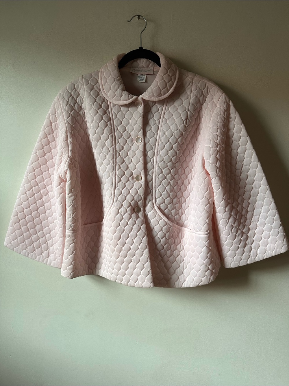 Vintage 60s Vandemere Quilted Pink Bed Jacket Made in USA Nylon